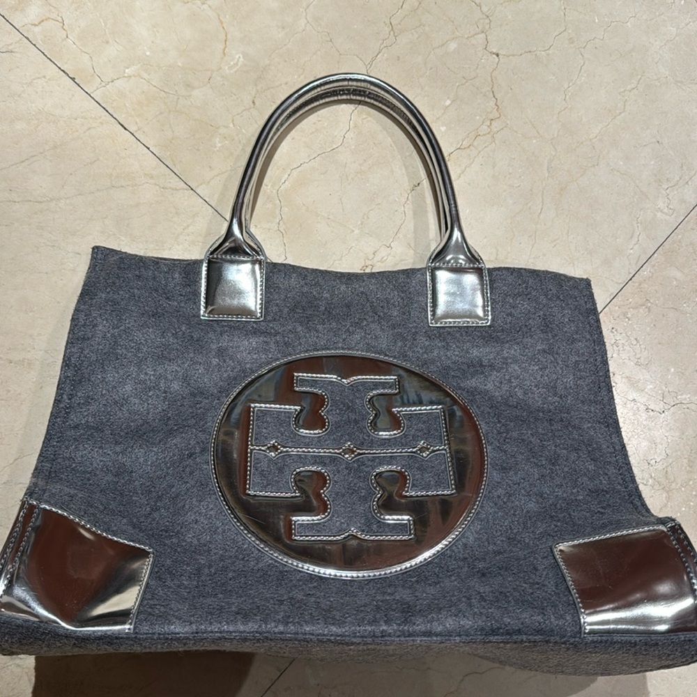 Soft wool silver Tory Burch tote